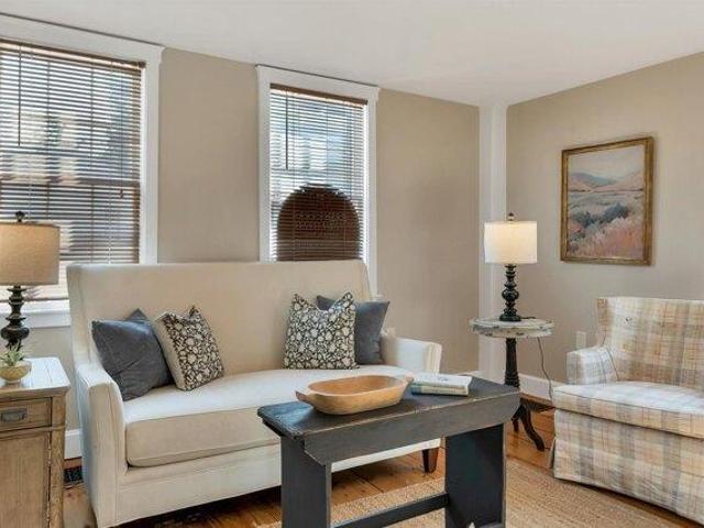 condo with 1 bedroom, Portsmouth NH ES105495209