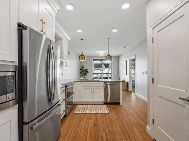 condo with 1 bedroom, Portsmouth NH ES105496318