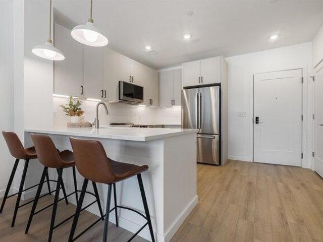 condo with 1 bedroom, Portsmouth NH ES105497813