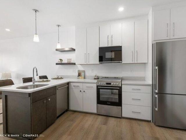 condo with 1 bedroom, Portsmouth NH ES105493554