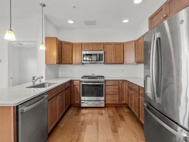 condo with 1 bedroom, Plymouth MA ES105651352
