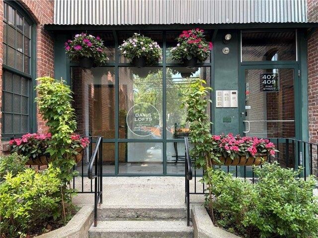 condo with 1 bedroom, Providence RI ES105515430
