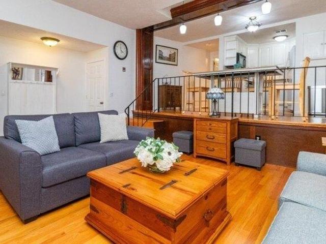 condo with 1 bedroom, Quincy MA ES104298017
