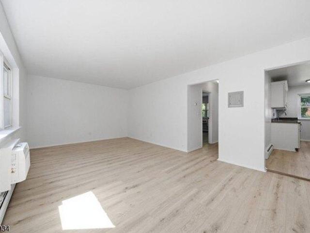 condo with 1 bedroom, Ramsey NJ ES105680423