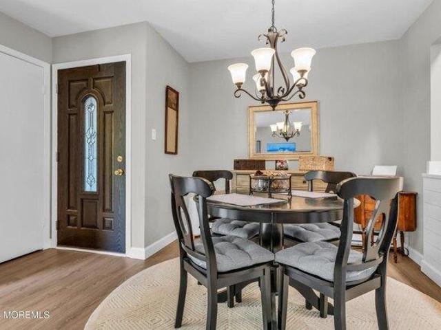 condo with 1 bedroom, Red Bank NJ ES104407775