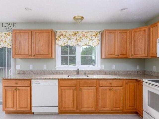 condo with 1 bedroom, Rutland MA ES104835137