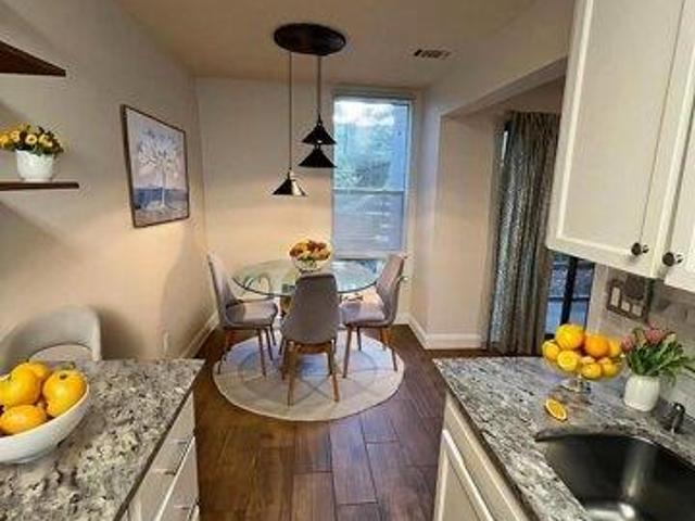 condo with 1 bedroom, Shrewsbury MA ES105427226