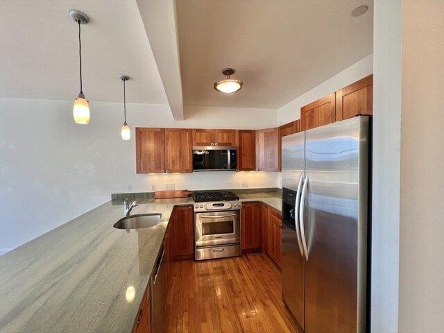 condo with 1 bedroom, Somerville MA ES105352929