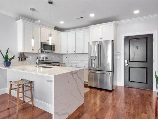 condo with 1 bedroom, Somerville MA ES105368031