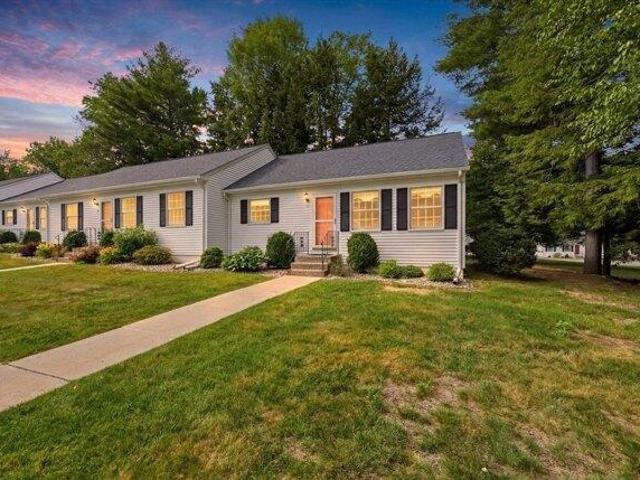 condo with 1 bedroom, Southwick MA DS104351988
