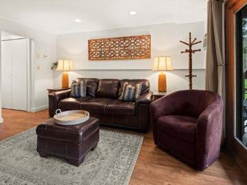 condo with 1 bedroom, Stowe VT ES103189057