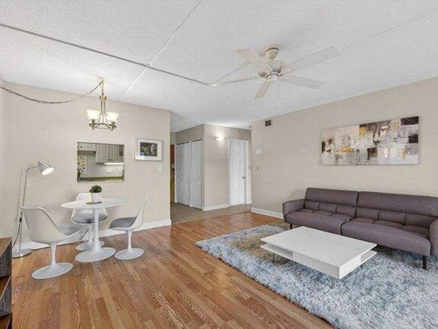 condo with 1 bedroom, Stoneham MA ES105537447