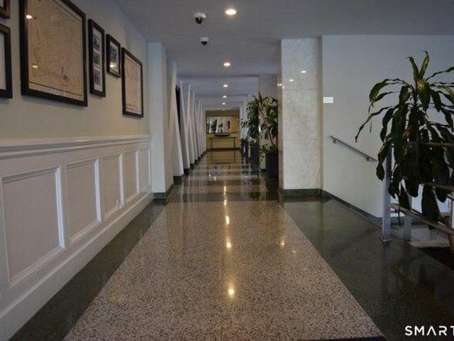 condo with 1 bedroom, Stamford CT ES105631686