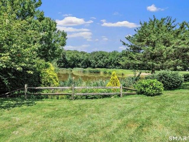 condo with 1 bedroom, Stratford CT ES105549816
