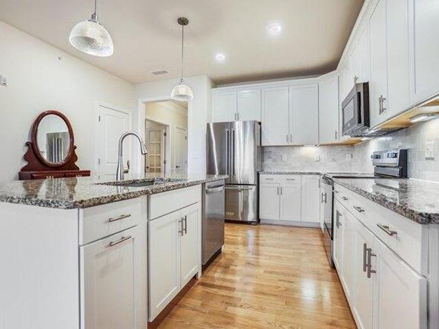 condo with 1 bedroom, Sudbury MA ES105587789