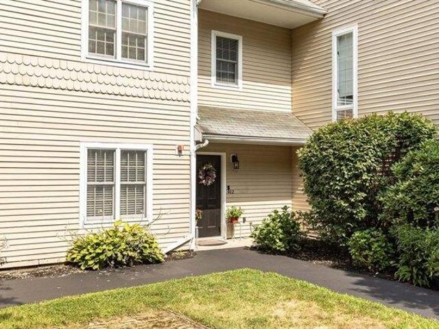 condo with 2 bedroom, Taunton MA ES104789039
