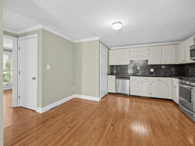 condo with 2 bedroom, Taunton MA ES105417416
