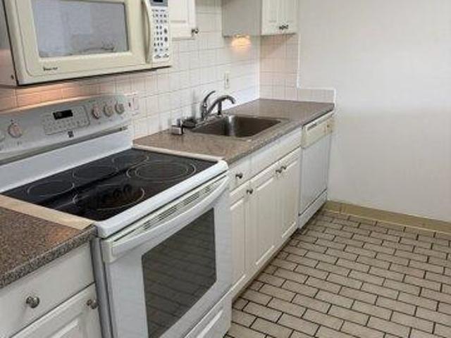 condo with 2 bedroom, Taunton MA ES105650674