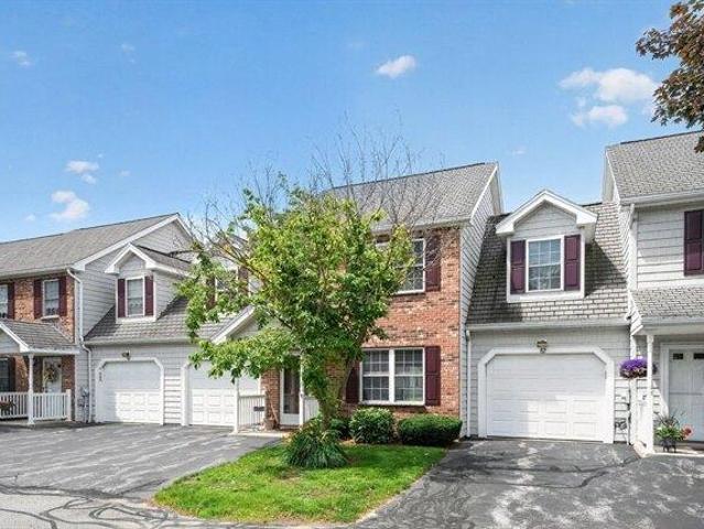 condo with 2 bedroom, Tewksbury MA ES105497533