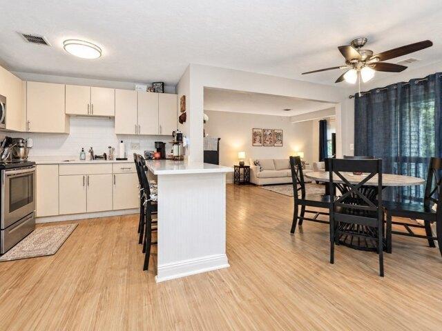 condo with 2 bedroom, Tewksbury MA ES105560597
