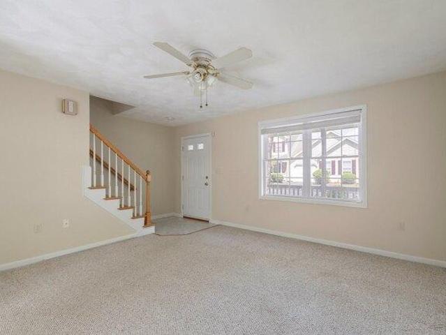 condo with 2 bedroom, Tewksbury MA ES105577301