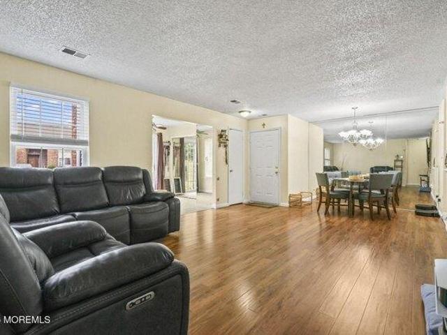 condo with 2 bedroom, Tinton Falls NJ ES104650303