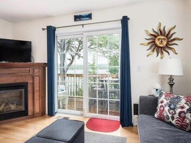 condo with 2 bedroom, Tilton NH ES105532826