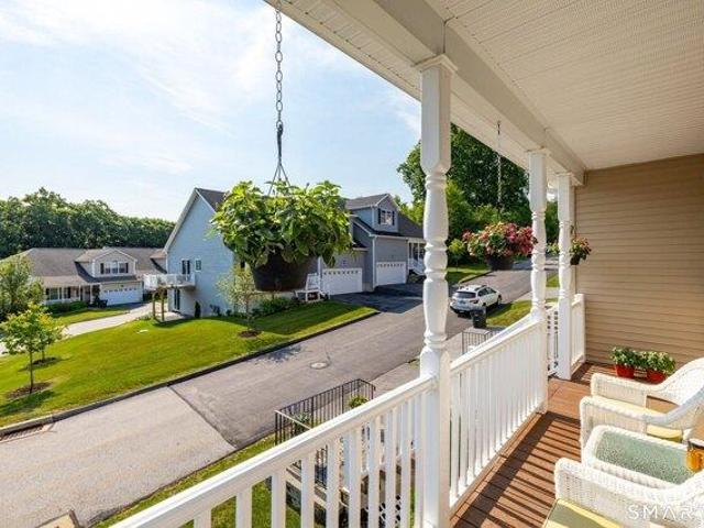 condo with 2 bedroom, Torrington CT ES105495185