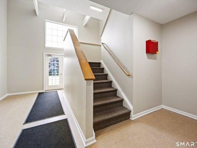 condo with 2 bedroom, Torrington CT ES105497795