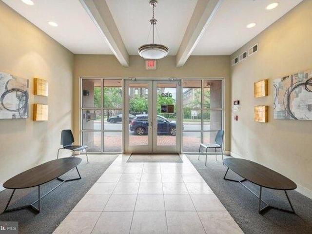 condo with 2 bedroom, Trenton NJ ES105288601