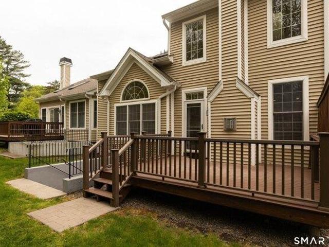 condo with 2 bedroom, Trumbull CT ES105493122