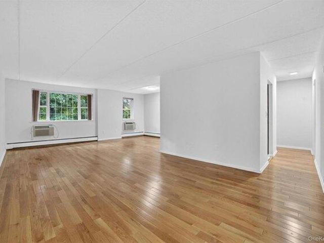 condo with 2 bedroom, Tuckahoe NY ES104904548