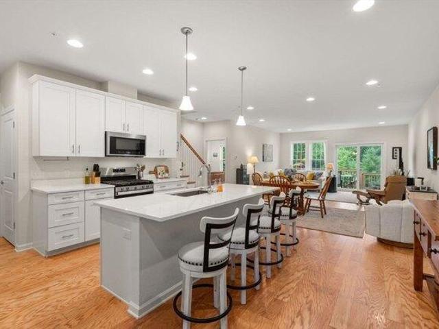 condo with 2 bedroom, Upton MA ES105207471