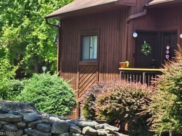 condo with 2 bedroom, Vernon NJ ES105255471