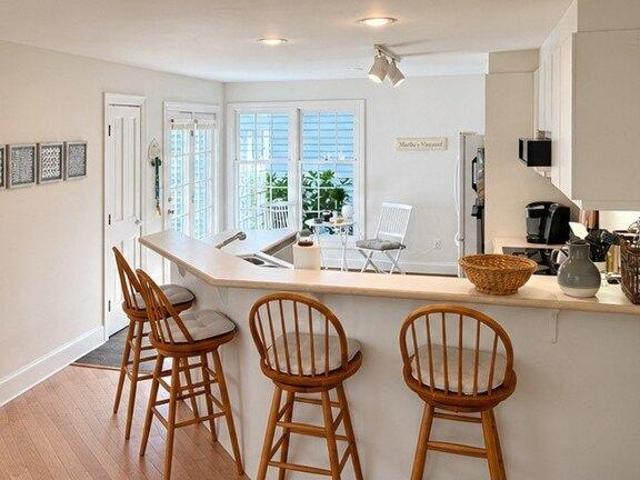 condo with 2 bedroom, Vineyard Haven MA ES105814785