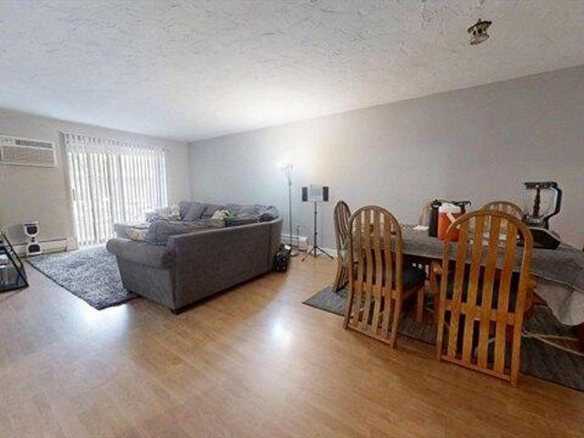 condo with 2 bedroom, Waltham MA ES105366272