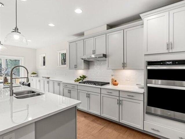 condo with 2 bedroom, Walpole MA ES105494809