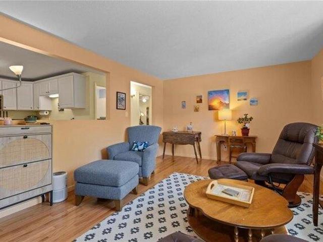 condo with 2 bedroom, Warwick RI DS103494530