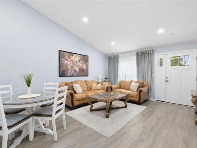 condo with 2 bedroom, Warwick RI ES105579422