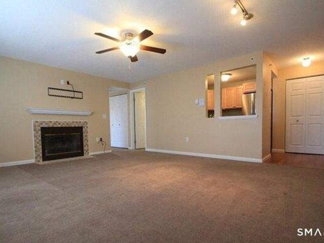 condo with 2 bedroom, Waterford CT ES105439633