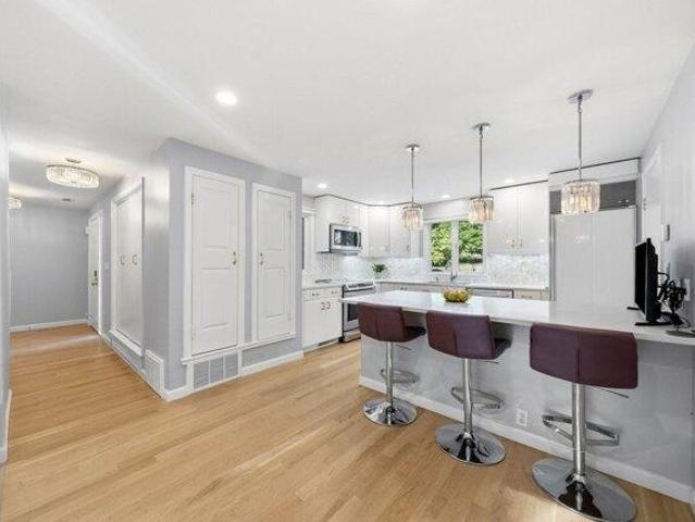 condo with 2 bedroom, Wayland MA ES105560557