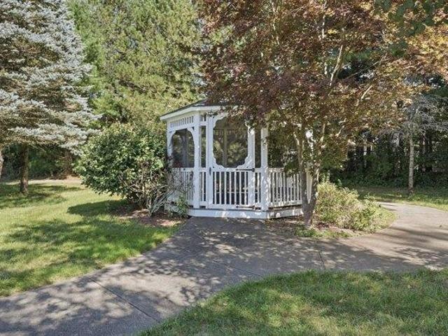 condo with 2 bedroom, Webster MA ES105532163