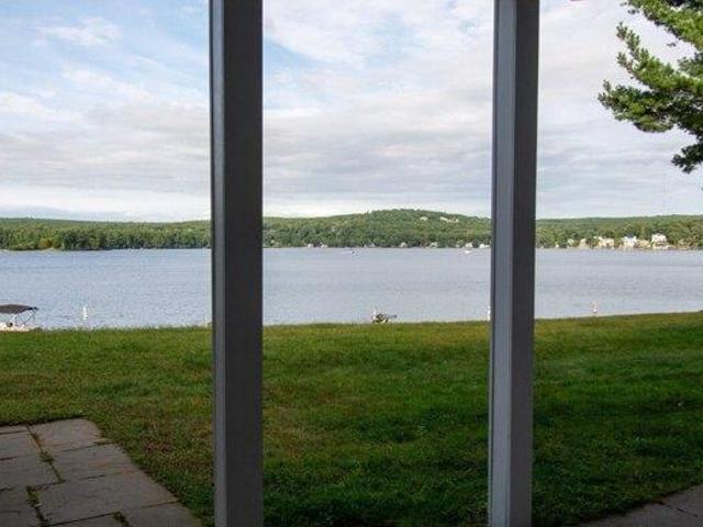 condo with 2 bedroom, Webster MA ES105552835