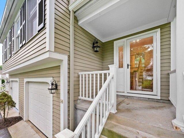 condo with 2 bedroom, West Springfield MA ES105331129