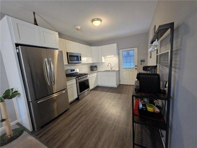 condo with 2 bedroom, West Warwick RI ES105651141