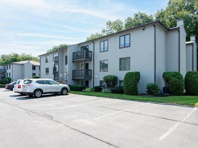 condo with 2 bedroom, West Warwick RI ES105677901
