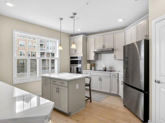condo with 2 bedroom, Westborough MA ES105366211