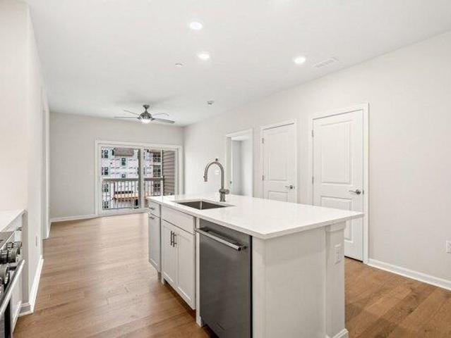 condo with 2 bedroom, Westborough MA ES105426596