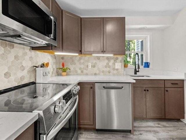 condo with 2 bedroom, Westborough MA ES105536742