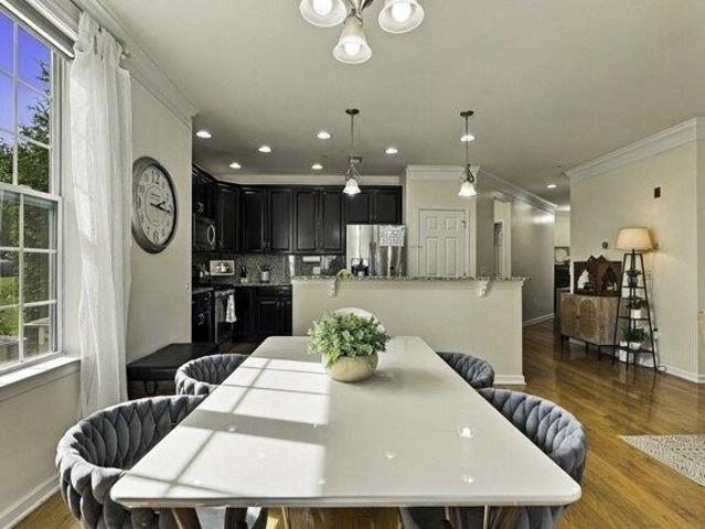 condo with 2 bedroom, Westborough MA ES105652341